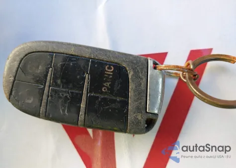 2016 Dodge Challenger Sxt z USA, uszkodzony, nr VIN 2C3CDZAG8GH195311